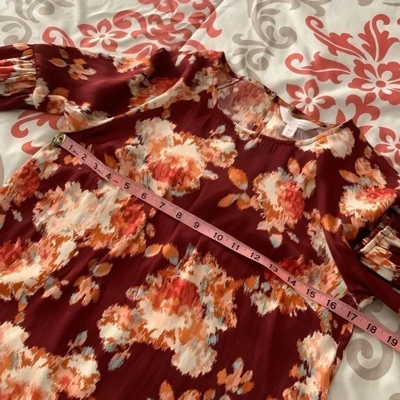 NWT Lauren Conrad Floral Abstract Satin Long Sleeve Blouse - Picture 9 of 12